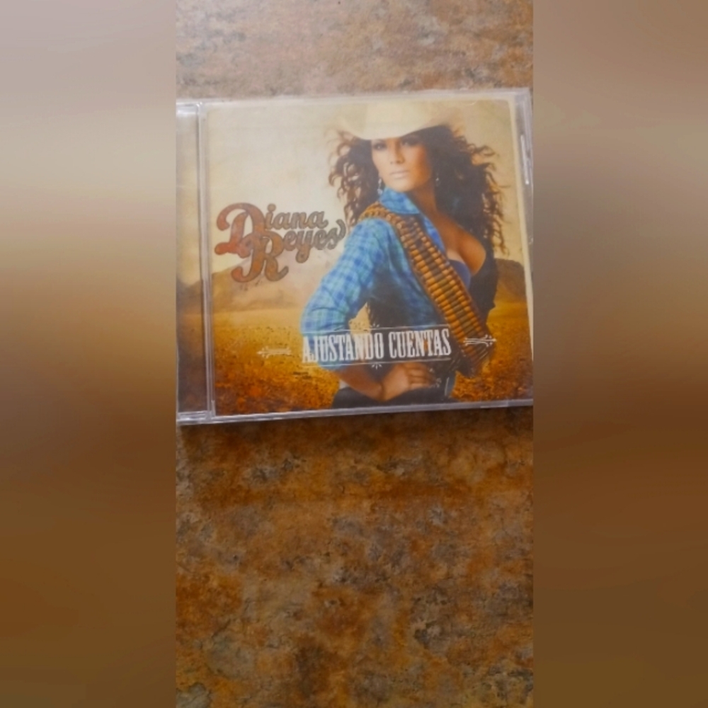 Diana Reyes - Ajustando Cuentas CD (Blue/Gold)